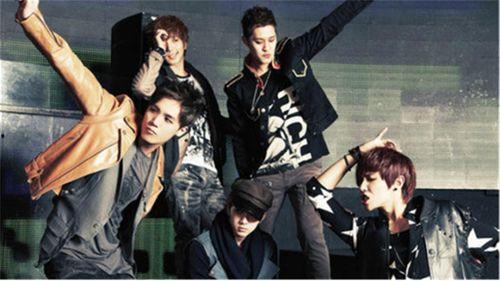 韩国男团直播爆料视频,男团直播爆料的幕后故事大公开  第2张